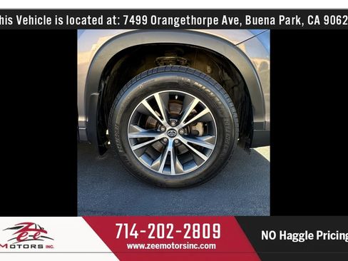 Used 2016 Toyota Highlander XLE AWD/4WD image 53