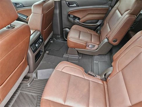 Used 2020 Chevrolet Tahoe Premier w/ Premier 6.2L Value Package image 29