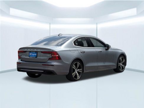 Used 2020 Volvo S60 T5 Inscription w/ Protection Package Premier FWD image 6