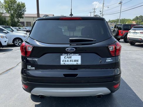 Used 2019 Ford Escape SEL AWD/4WD image 14