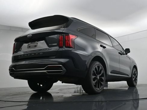 Used 2021 Kia Sorento SX AWD/4WD image 22