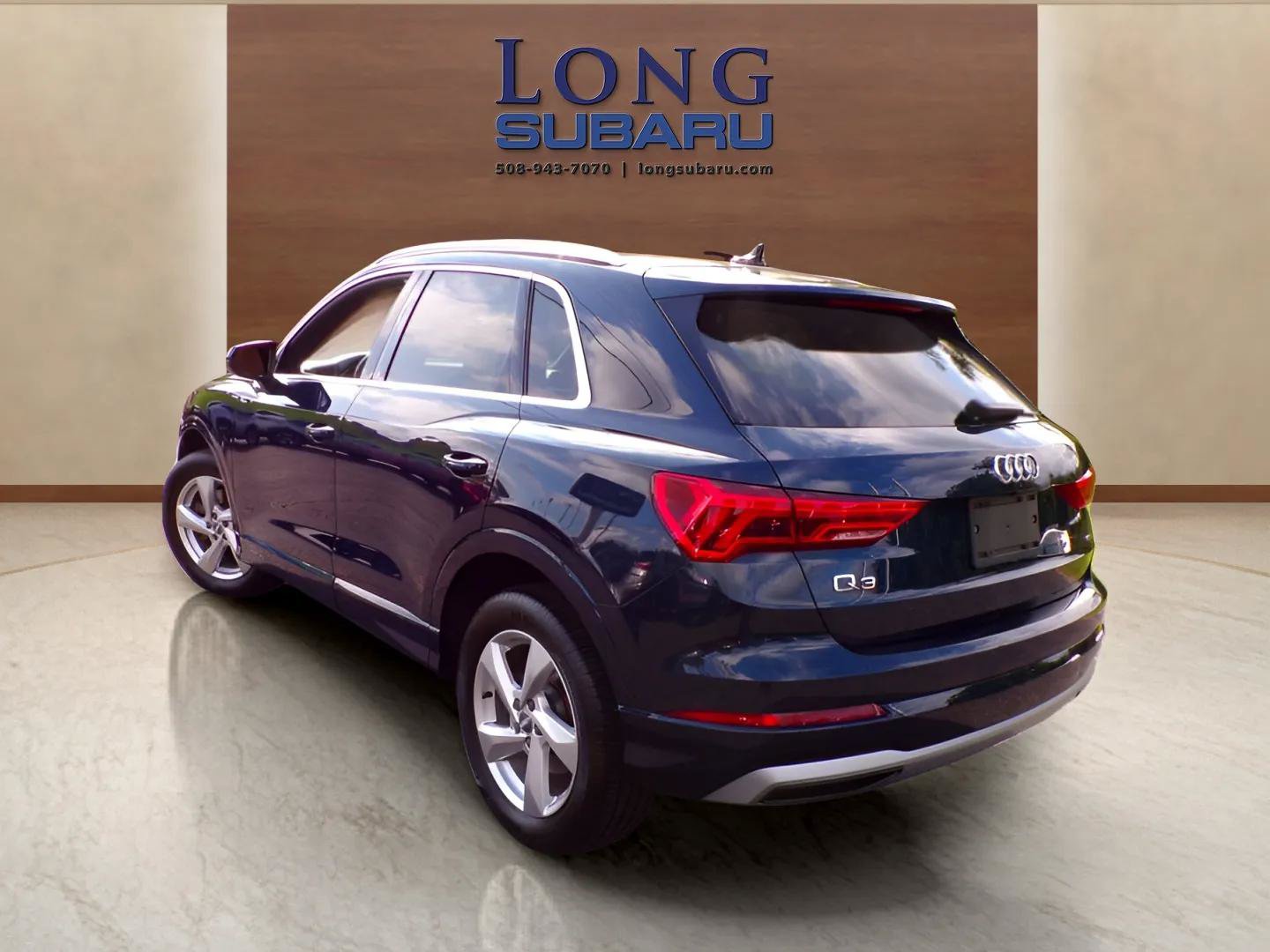 Used 2020 Audi Q3 2.0T Premium AWD/4WD image 3