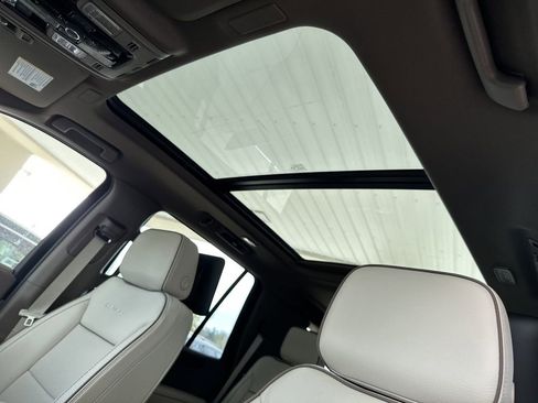 New 2026 GMC Yukon Denali w/ Denali Reserve Package image 28