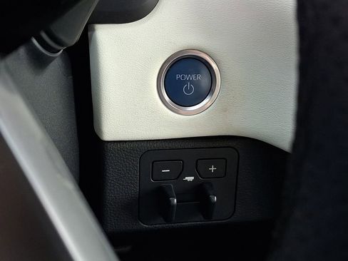 Used 2023 Toyota Tundra Capstone image 24