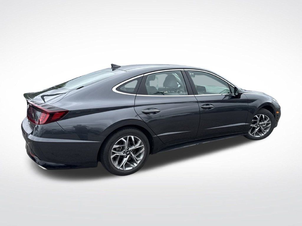 Used 2020 Hyundai Sonata SEL w/ Convenience + Sunroof Package FWD image 5