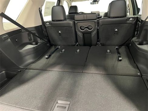 New 2025 Honda Pilot Touring image 34