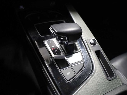 Used 2020 Audi A4 2.0T Premium w/ Convenience Package image 27