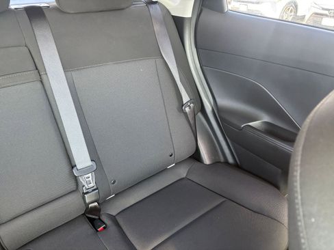 Used 2025 Hyundai Kona SEL AWD/4WD image 32