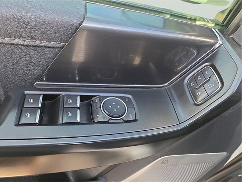 Used 2022 Ford F150 Raptor image 13