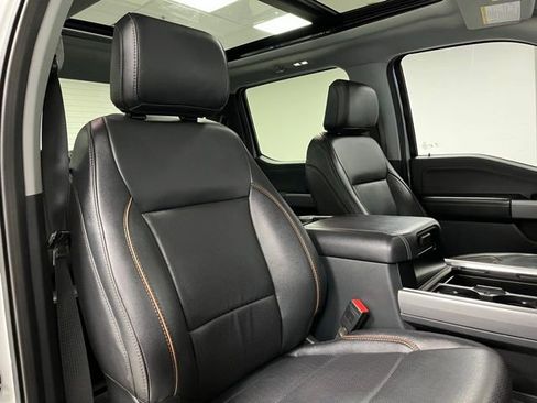 Used 2025 Ford F350 Lariat w/ Black Appearance Package AWD/4WD image 55