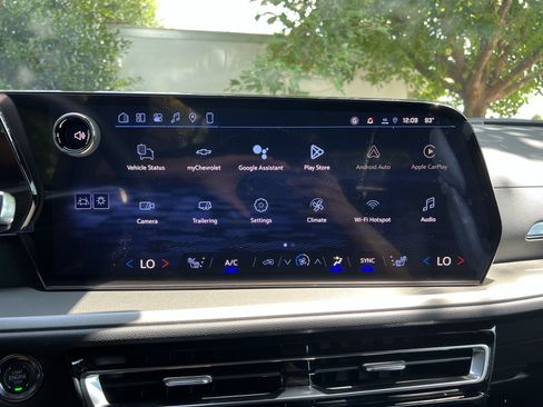 Used 2026 Chevrolet Traverse LT FWD image 52