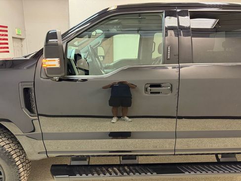 Used 2019 Ford F250 Lariat image 6