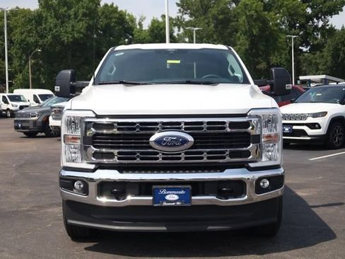 Certified 2026 Ford F250 XLT AWD/4WD image 3