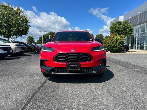 Used 2025 Honda HR-V Sport image 4