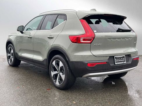 Certified 2023 Volvo XC40 B5 Plus w/ Protection Package Premier image 5
