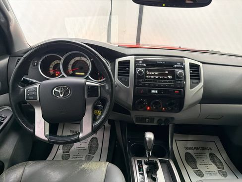Used 2012 Toyota Tacoma PreRunner w/ SR5 Pkg RWD image 21