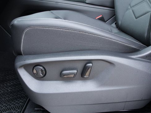 Certified 2026 Volkswagen Atlas SE FWD image 14