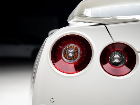 Used 2019 Nissan GT-R Premium AWD/4WD image 28