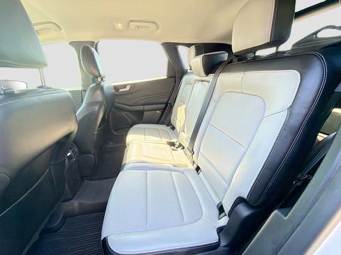 Used 2023 Ford Escape Platinum image 19