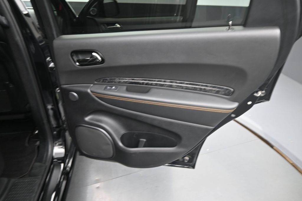 Used 2023 Dodge Durango R/T w/ Hemi Orange Plus Package AWD/4WD image 17