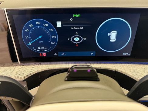 Used 2024 Hyundai Santa Fe Calligraphy image 15