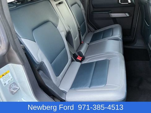 Used 2022 Ford Bronco Outer Banks w/ Sasquatch Package AWD/4WD image 28