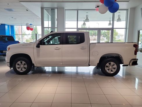 Used 2025 Chevrolet Silverado 1500 LT w/ Safety Package image 32