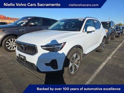 Used 2025 Volvo XC40 B5 Plus