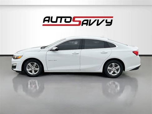 Used 2024 Chevrolet Malibu LS w/ LPO, Floor Liner Package image 4