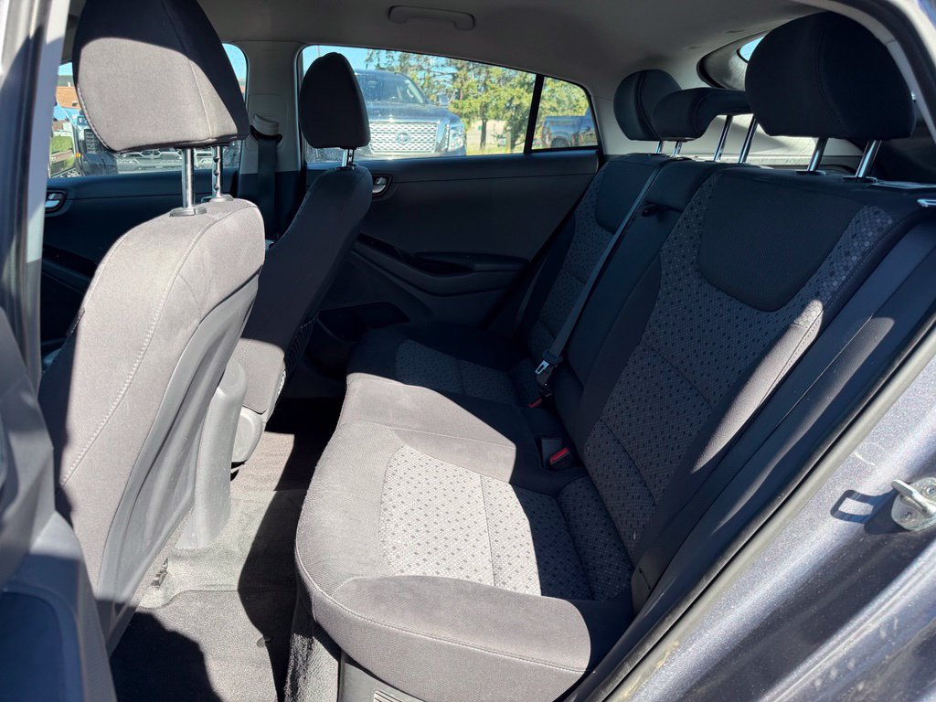 Used 2017 Hyundai Ioniq SEL FWD image 12