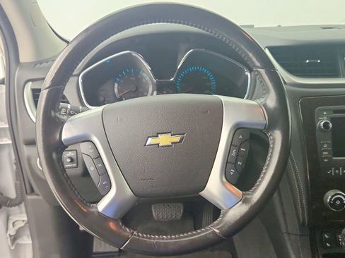 Certified 2017 Chevrolet Traverse LT w/ Style and Technology Package image 17