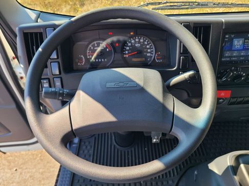New 2025 Chevrolet Low Cab Forward image 18