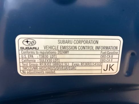 Used 2024 Subaru Crosstrek 2.5i Wilderness AWD/4WD image 39