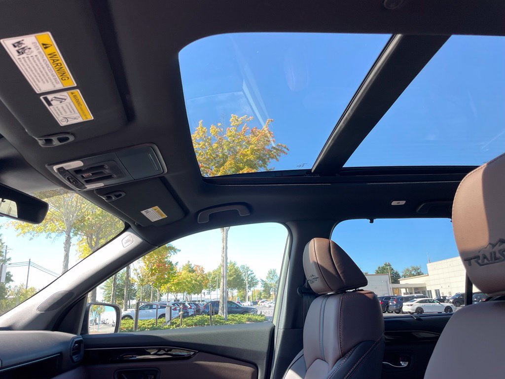 New 2026 Honda Pilot TrailSport image 32