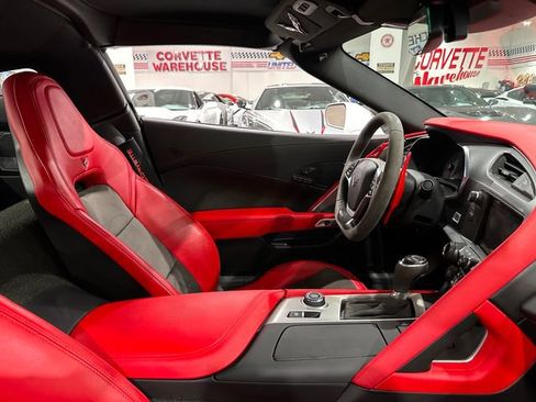 Used 2019 Chevrolet Corvette Grand Sport RWD image 12