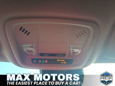 Used 2025 Chevrolet Malibu RS FWD image 23