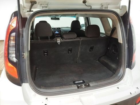 Used 2019 Kia Soul image 33