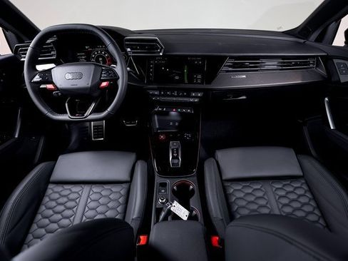 Used 2025 Audi RS 3 image 32