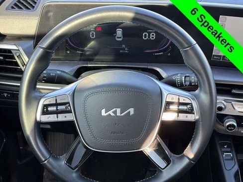 Used 2025 Kia Telluride S image 29