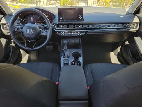 Used 2023 Honda Civic EX image 13