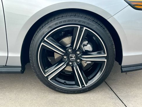 Used 2026 Honda Accord SE image 10