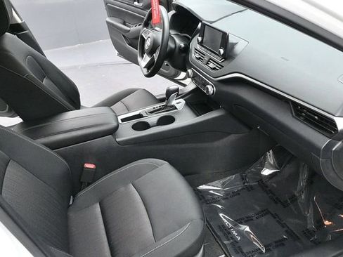 Used 2021 Nissan Altima 2.5 S image 17