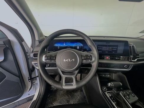 Used 2024 Kia Sportage SX image 14