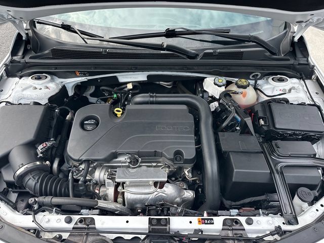 Used 2024 Chevrolet Malibu LT FWD image 26