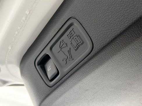 Used 2021 Lincoln Navigator L Reserve w/ Luxury Package image 10