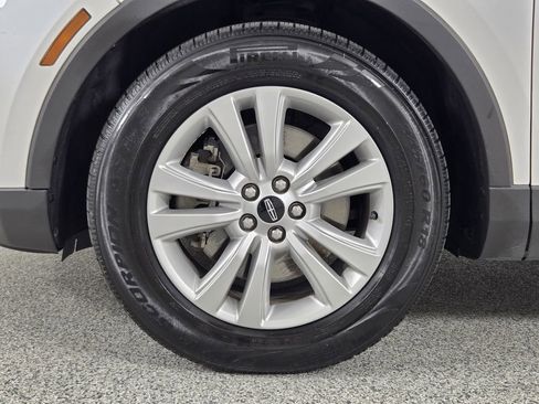 Used 2018 Lincoln MKX Premiere FWD image 13