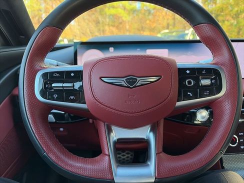 Used 2025 Genesis G80 3.5T Sport Prestige image 12
