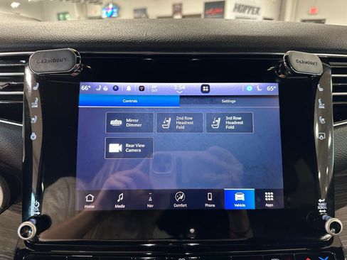 Used 2022 Jeep Wagoneer Series III image 30