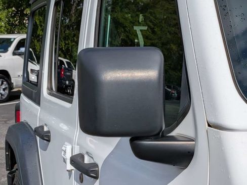 Used 2024 Jeep Wrangler Unlimited Sport AWD/4WD image 14