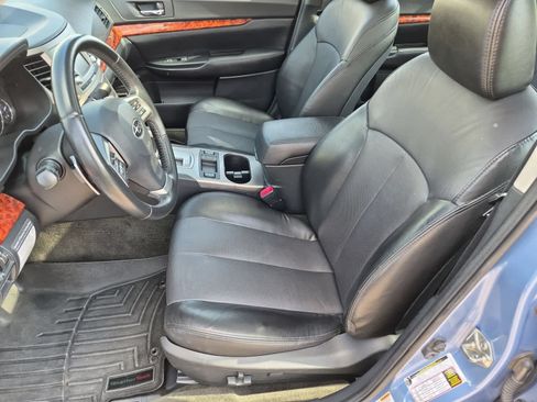 Used 2012 Subaru Legacy 2.5i Limited AWD/4WD image 16